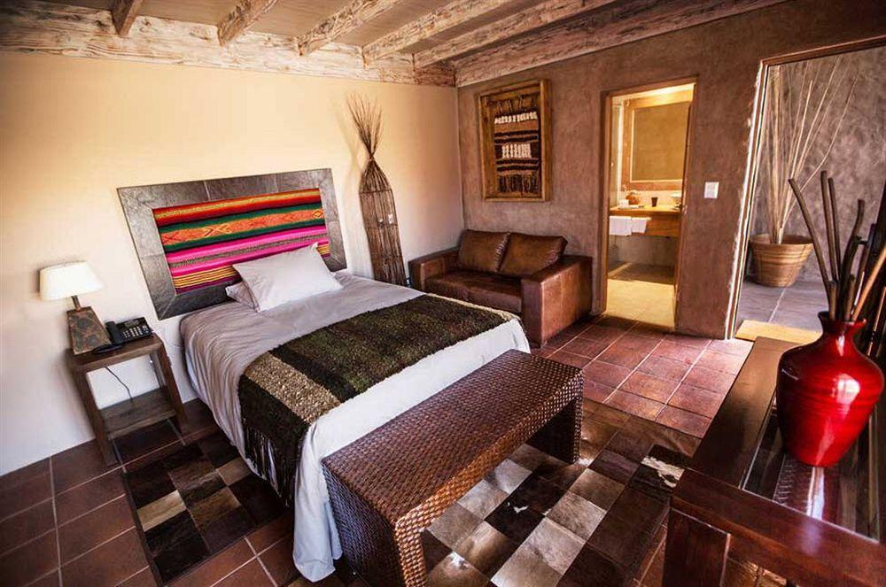 Noi Bordeloa Hotel Каламa Екстериор снимка